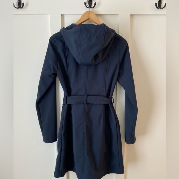 Lole Navy Hooded Rain Jacket - Picture 2 of 9